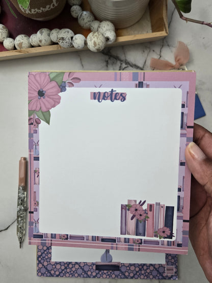 Books & Bibliophiles Notepad
